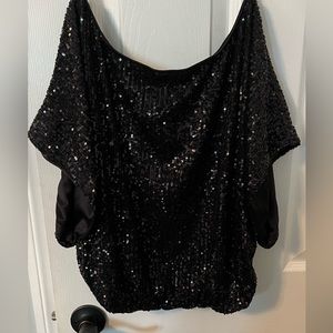 Billowed black sequin top
